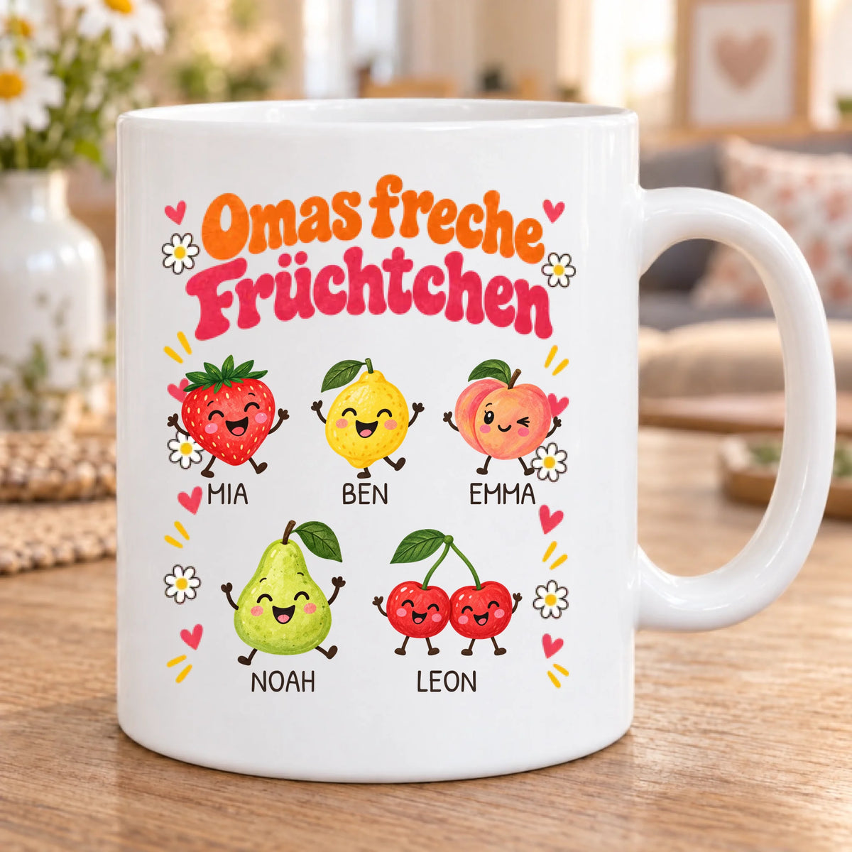 Omas freche Früchtchen – personalisierte weiße Tasse mit fünf Enkelnamen