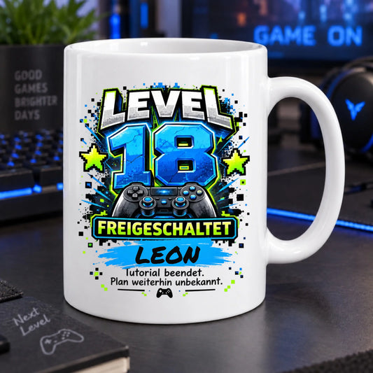Level 18 freigeschaltet – Tasse LENA mit Wunschname