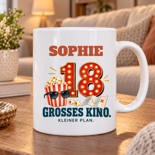Großes Kino kleiner Plan – personalisierte Tasse zum 18. Geburtstag