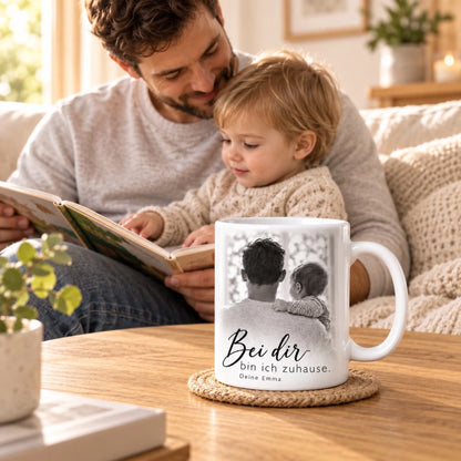 Bei dir bin ich zuhause – personalisierte Fototasse für Papa – Im Alltag